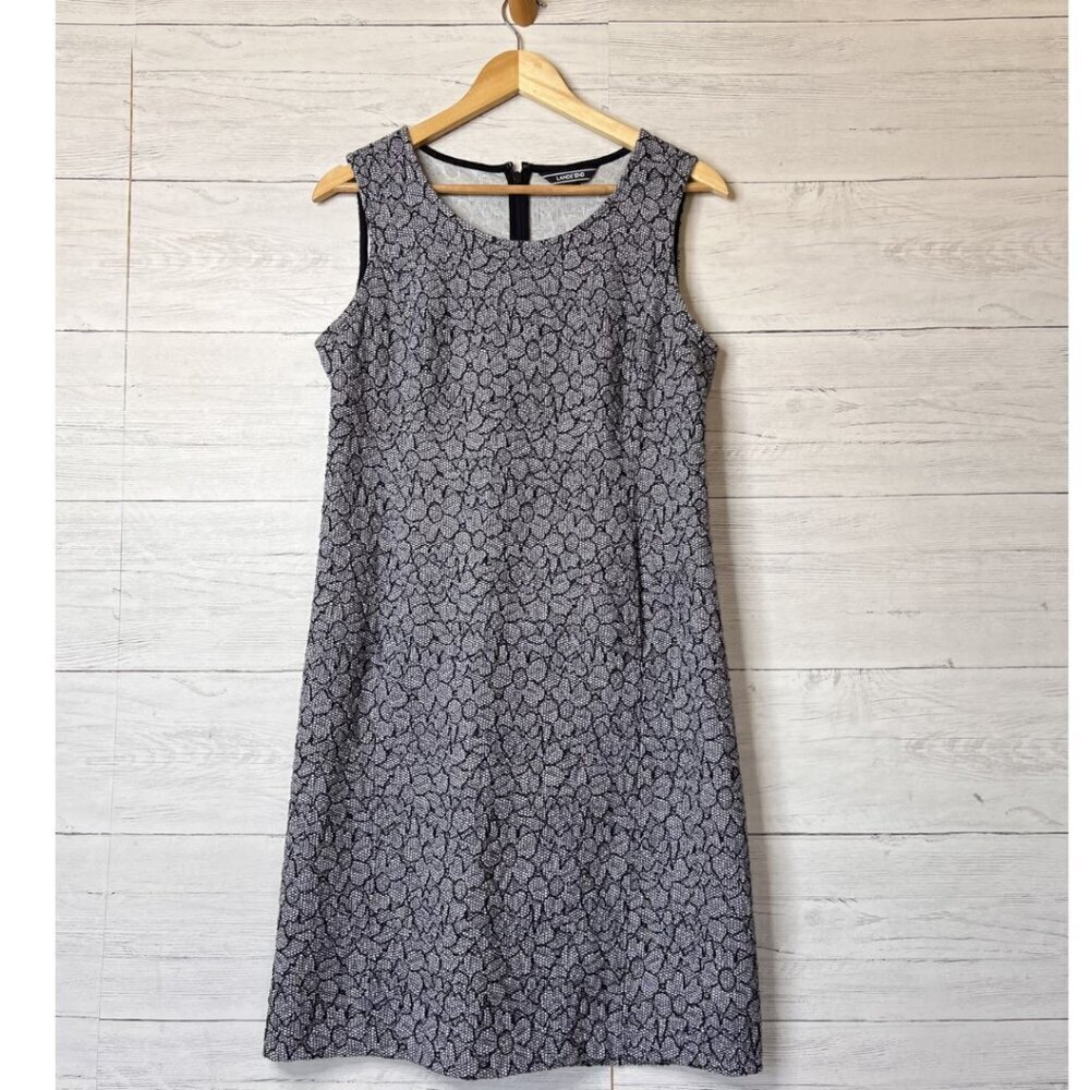 Lands End Dress Womens Size 10 Blue & White Floral Textured Athletic Stretch